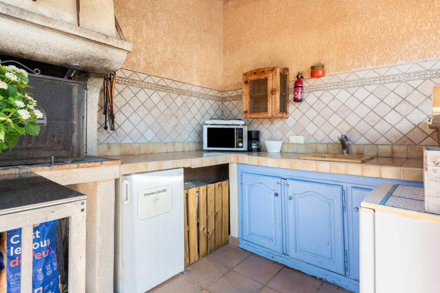 נאן-לה-פה Chambre Et Table D'Hotes Villa Pomponette מראה חיצוני תמונה